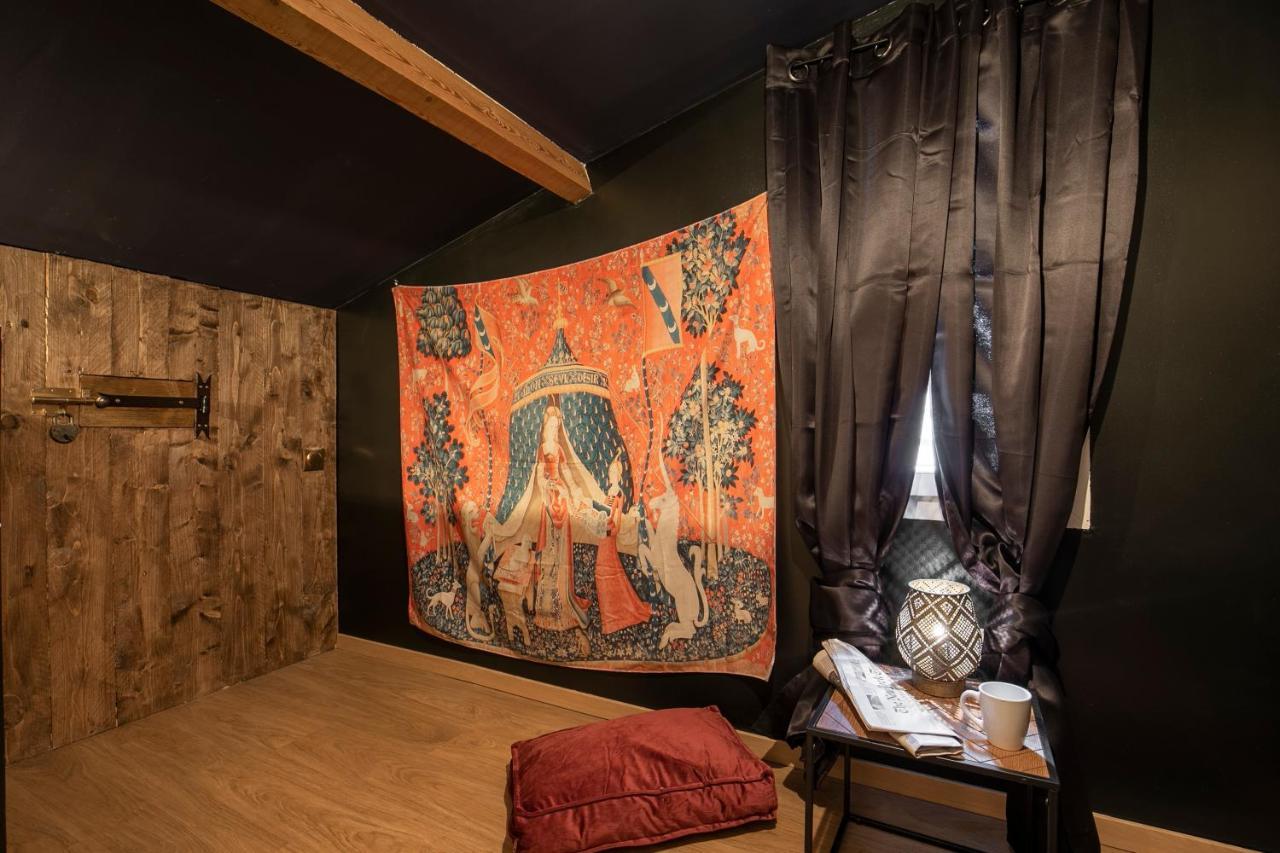 Le Refuge Du Sorcier - Enigme & Magie - Libourne Apartment ภายนอก รูปภาพ