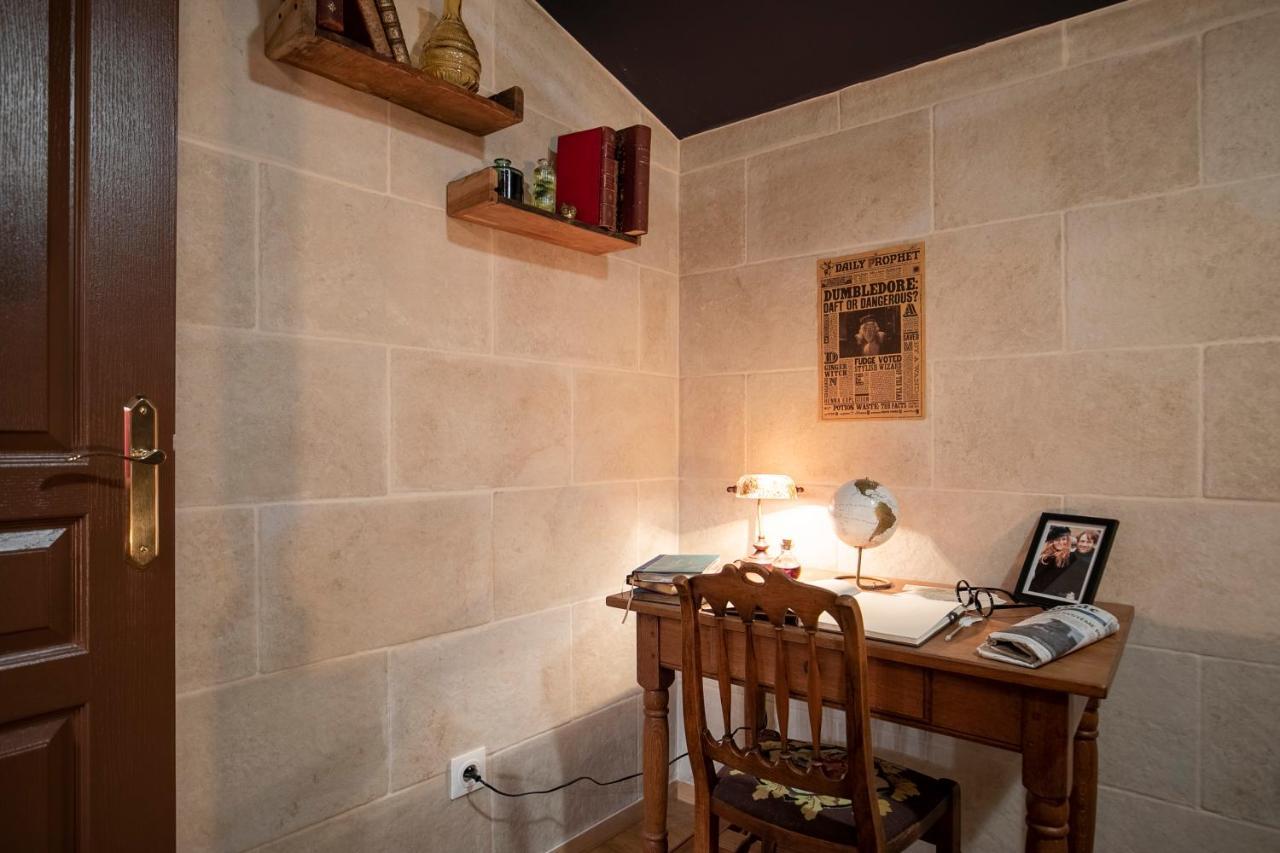 Le Refuge Du Sorcier - Enigme & Magie - Libourne Apartment ภายนอก รูปภาพ