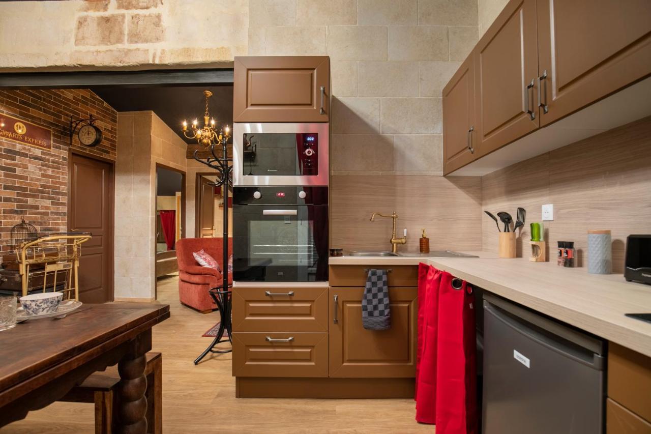 Le Refuge Du Sorcier - Enigme & Magie - Libourne Apartment ภายนอก รูปภาพ